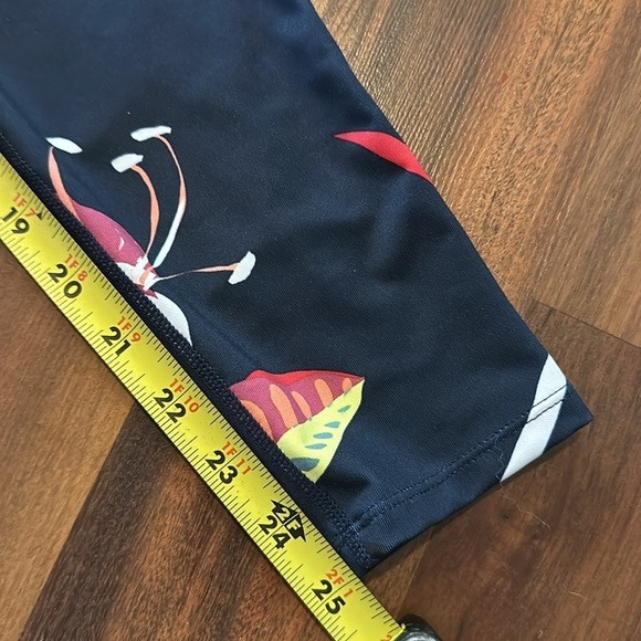JoyLab Navy Hawaiian Floral Mesh Leggings Size Small - Picture 10 of 12